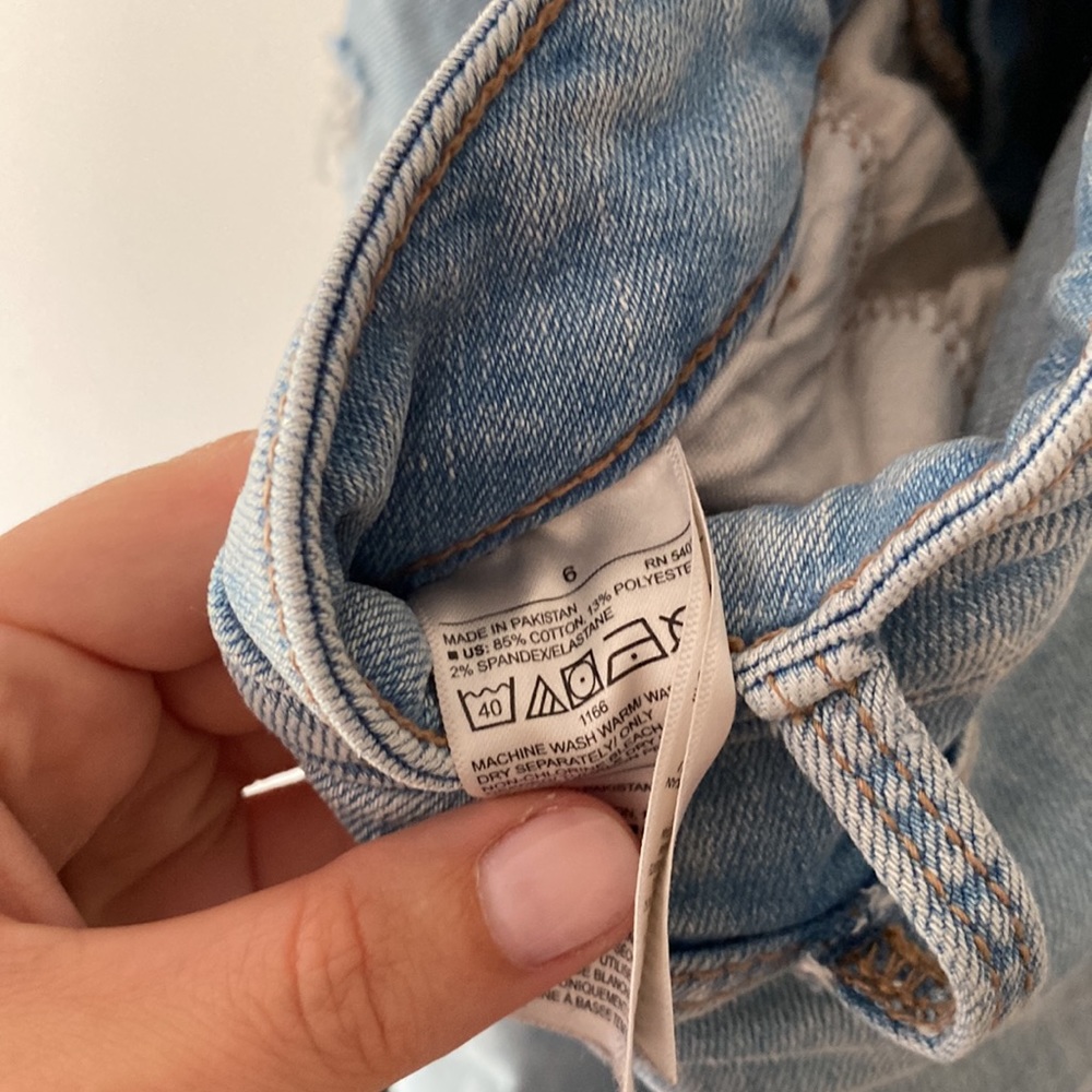 Jeans - Picture 4 of 4